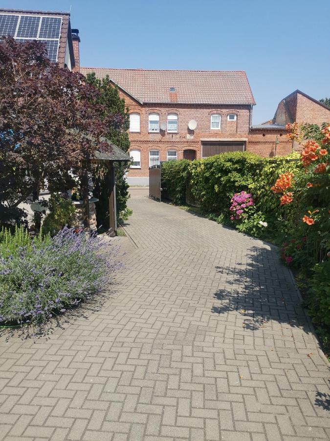 Ferienwohnung Uenglingen Stendal Eksteriør bilde